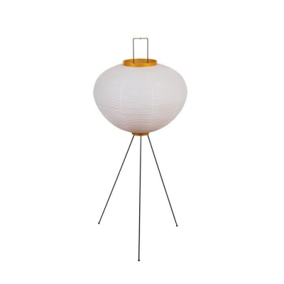 Stehlampe im japanischen Stil in Laternenform