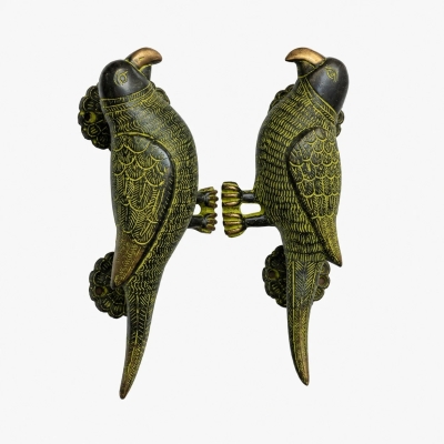 Maniglie per porte in ottone realizzate a mano con motivi animali.