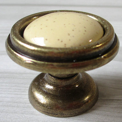 Drop Bail Dresser Pull Schubladenknopf Keramik Elfenbein Creme Antik Bronze Swing Schrankt&uuml;rgriff