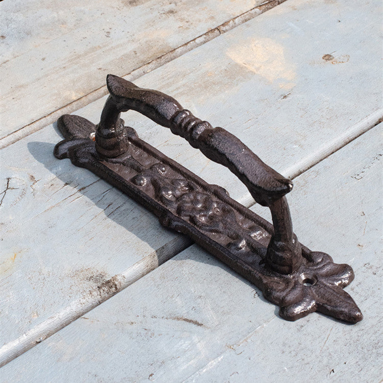 Poign&eacute;e de porte artisanale en fonte de style europ&eacute;en classique