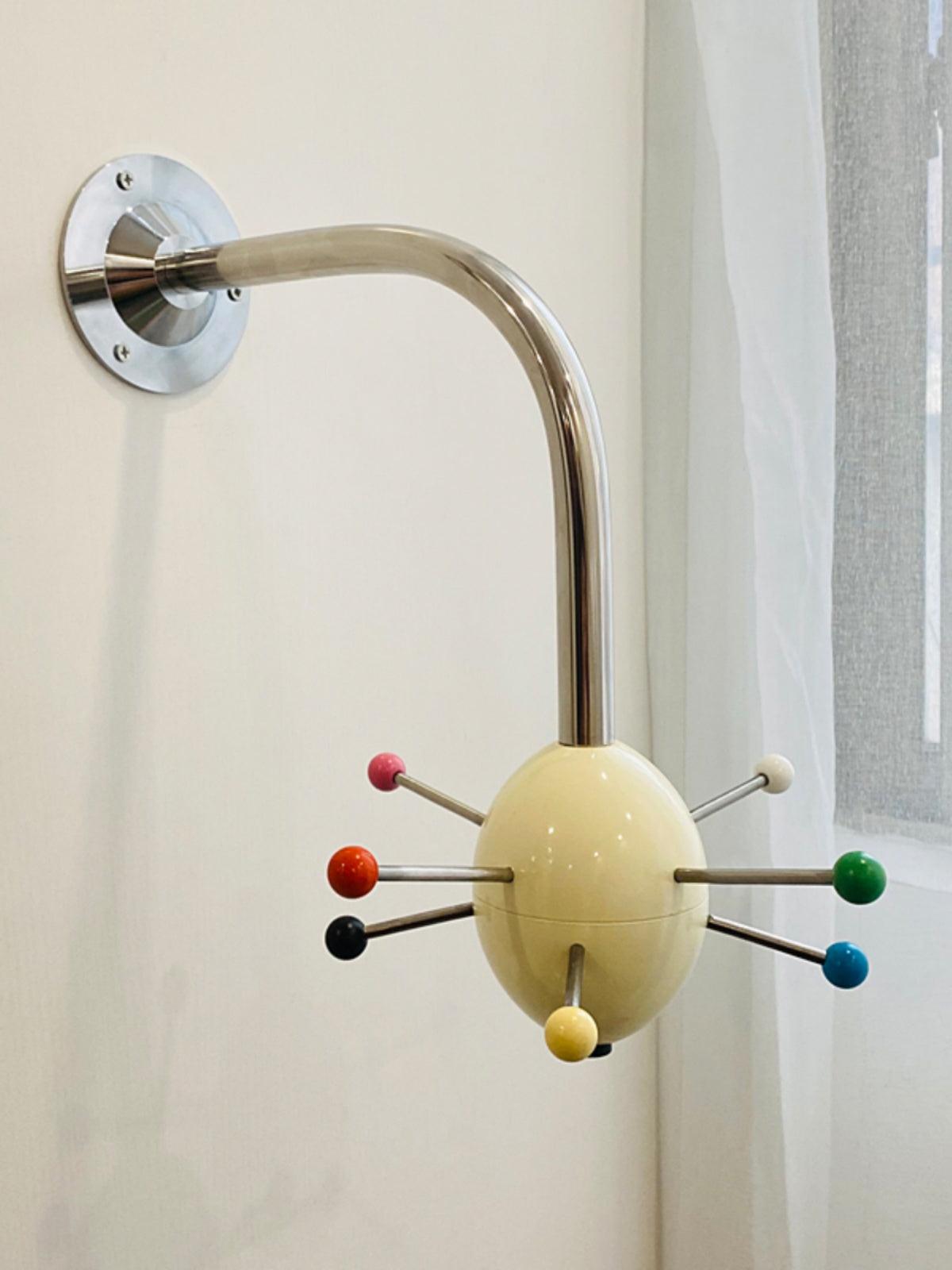 Sputnik-Garderobe