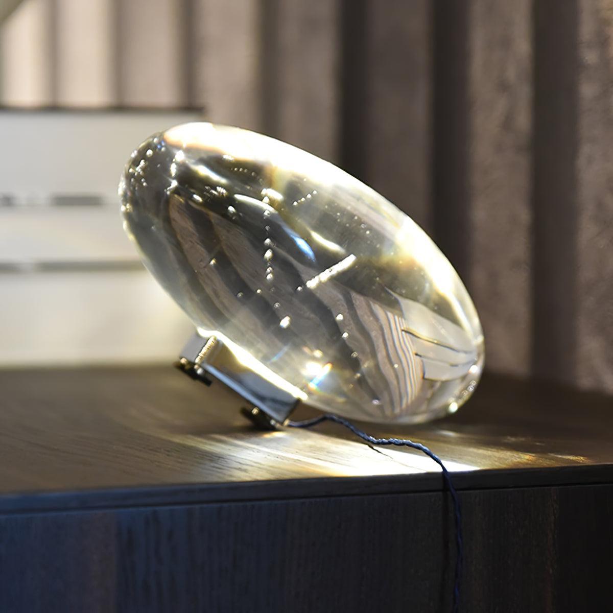 L&aacute;mpara de mesa de cristal con forma de guijarro creativo