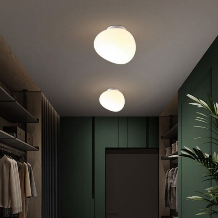 Moderne Wand-/Deckenleuchte in Eiform