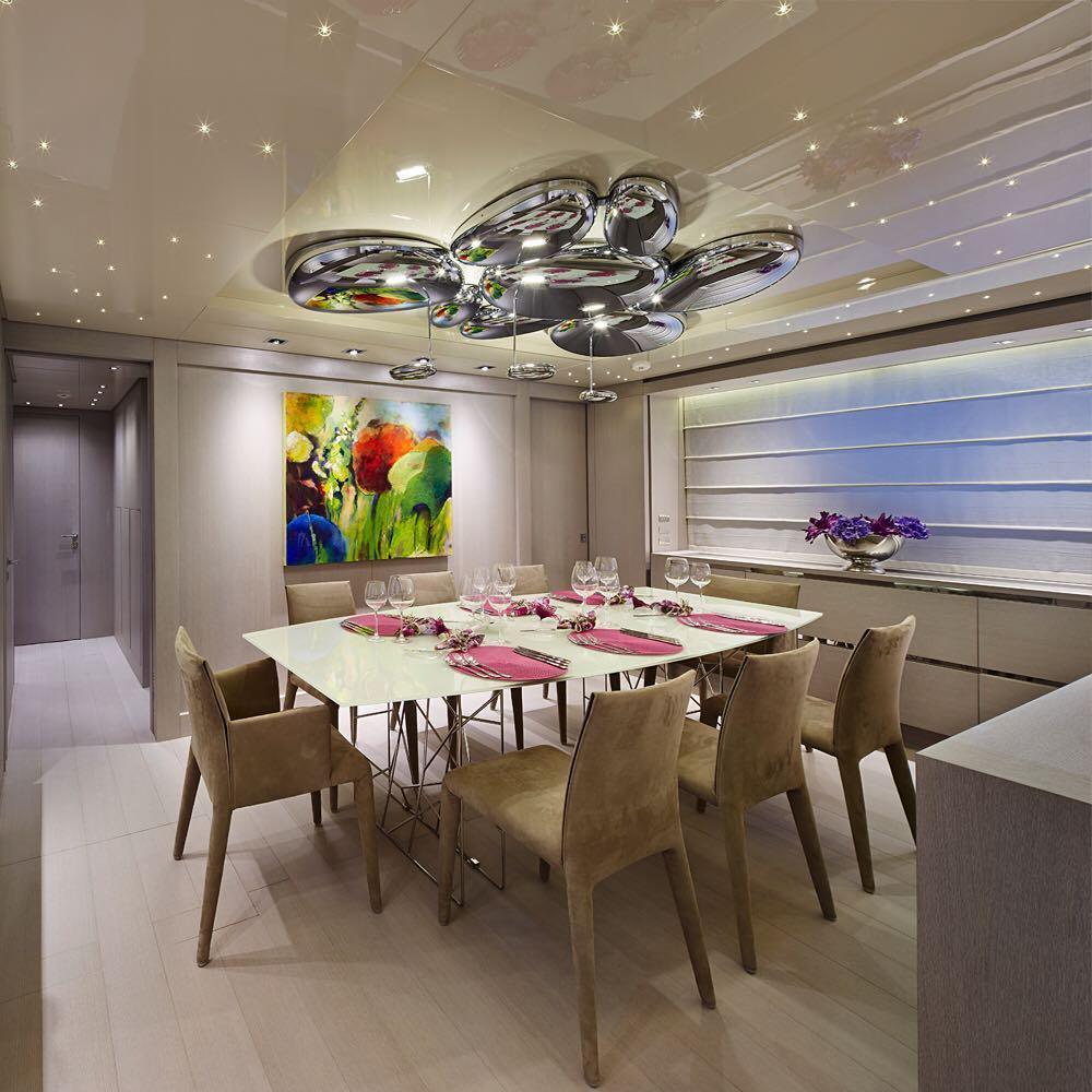 Zilveren plafondlamp met Italiaans design