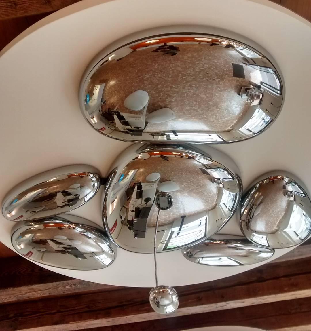 Zilveren plafondlamp met Italiaans design