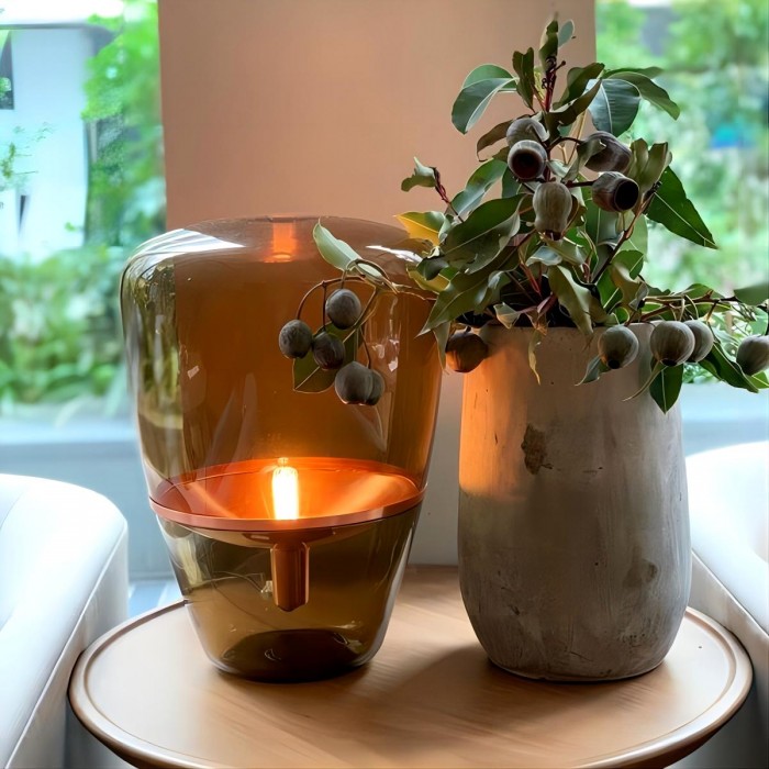 Lampada da tavolo in vetro soffiato a mano a forma di palloncino