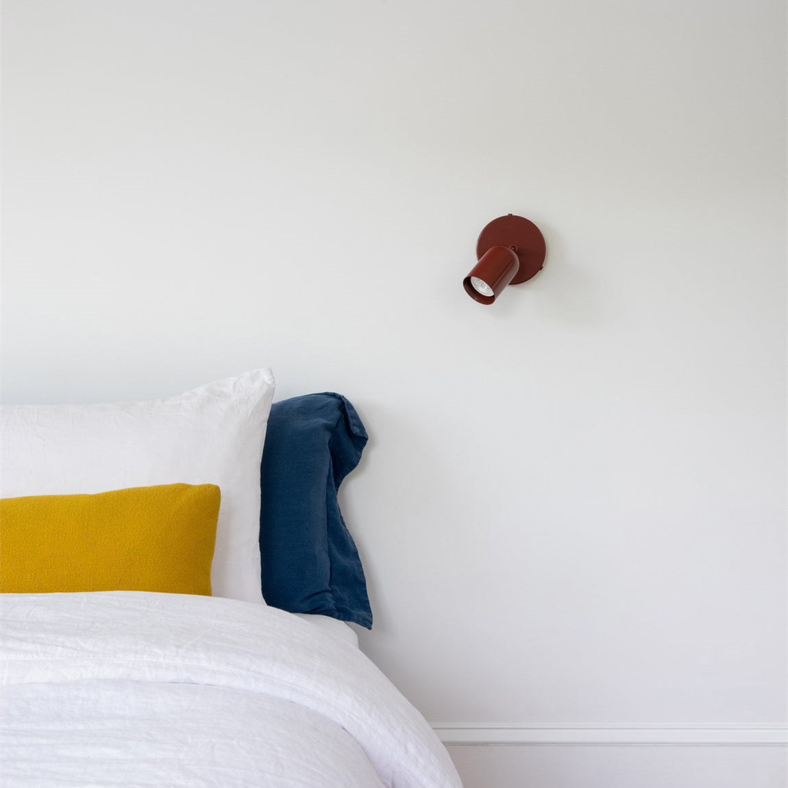 Applique murale rotative style cr&egrave;me nordique