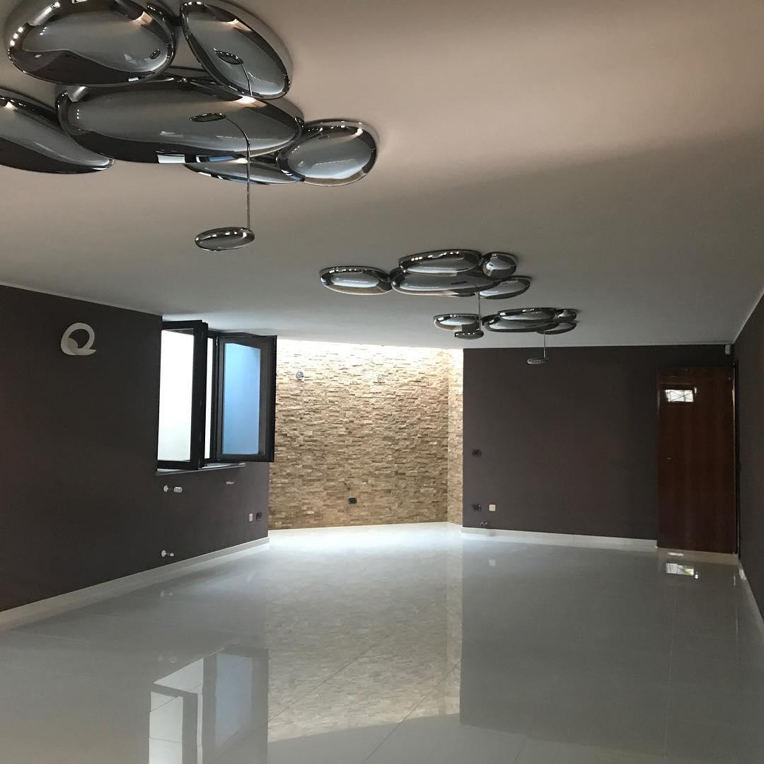 Zilveren plafondlamp met Italiaans design