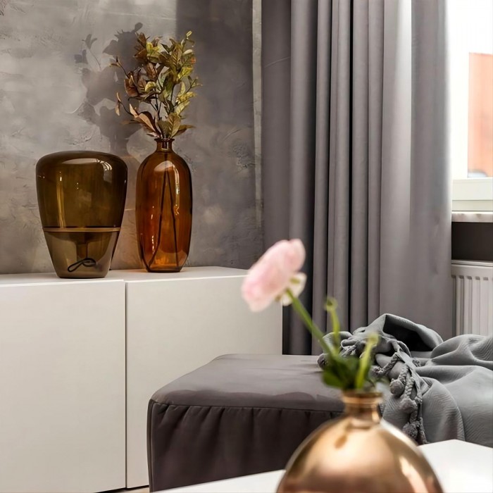 Lampada da tavolo in vetro soffiato a mano a forma di palloncino