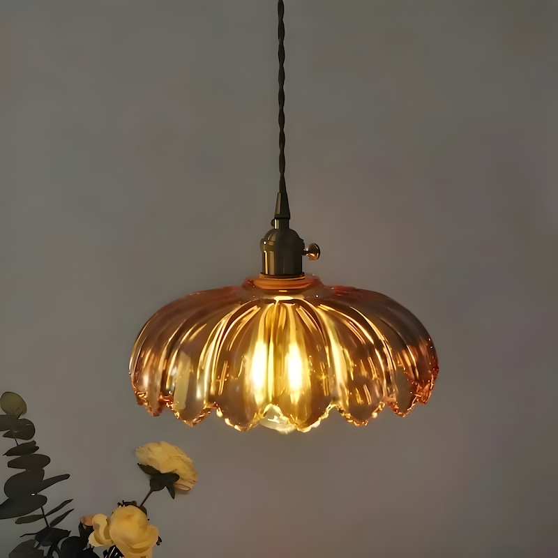 Suspension en verre style r&eacute;tro rustique en forme de p&eacute;tales