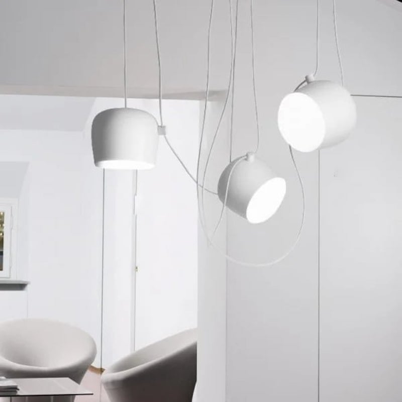 Suspension &agrave; plusieurs lumi&egrave;res &agrave; intensit&eacute; variable
