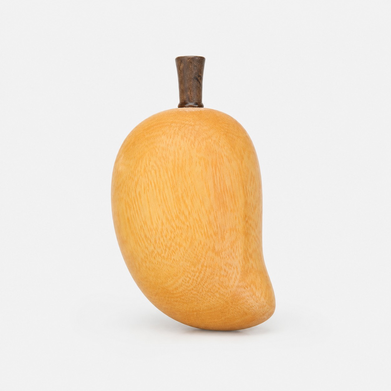 Maniglie artigianali in legno a forma di frutta per mobili