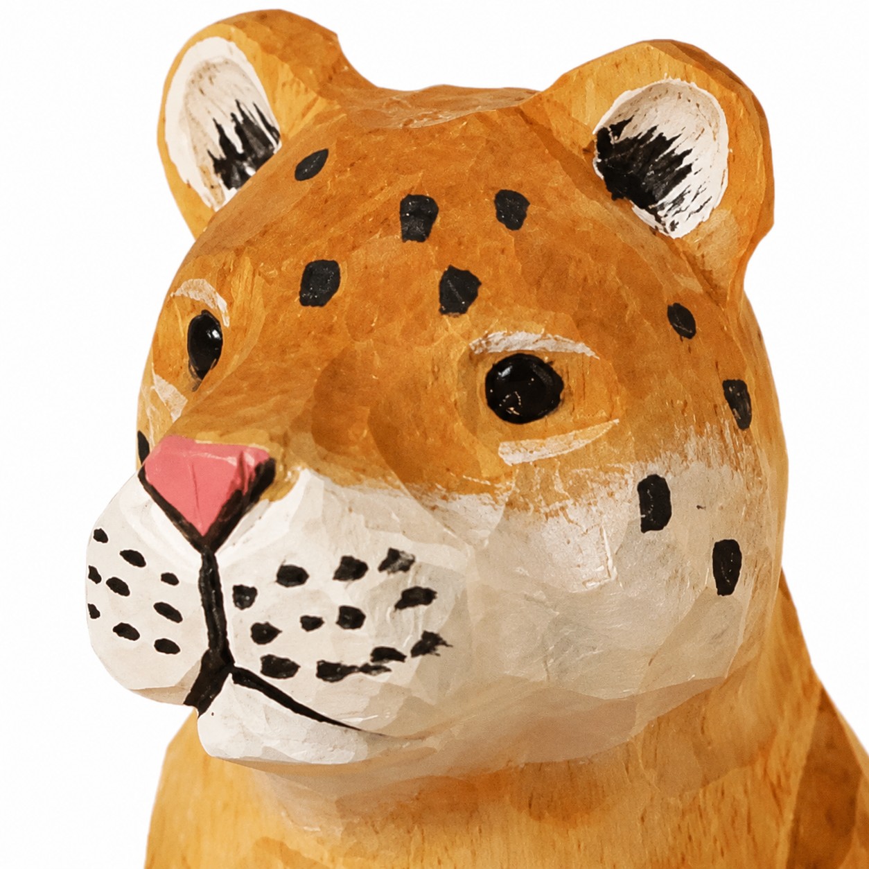 Handgeschnitzte L&ouml;wen- und Leoparden-Minifiguren aus Holz