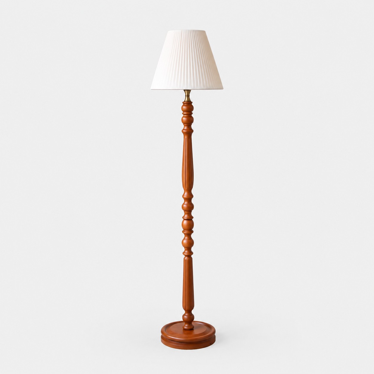 Vintage Stehlampe aus Massivholz mit optionalem Beistelltisch