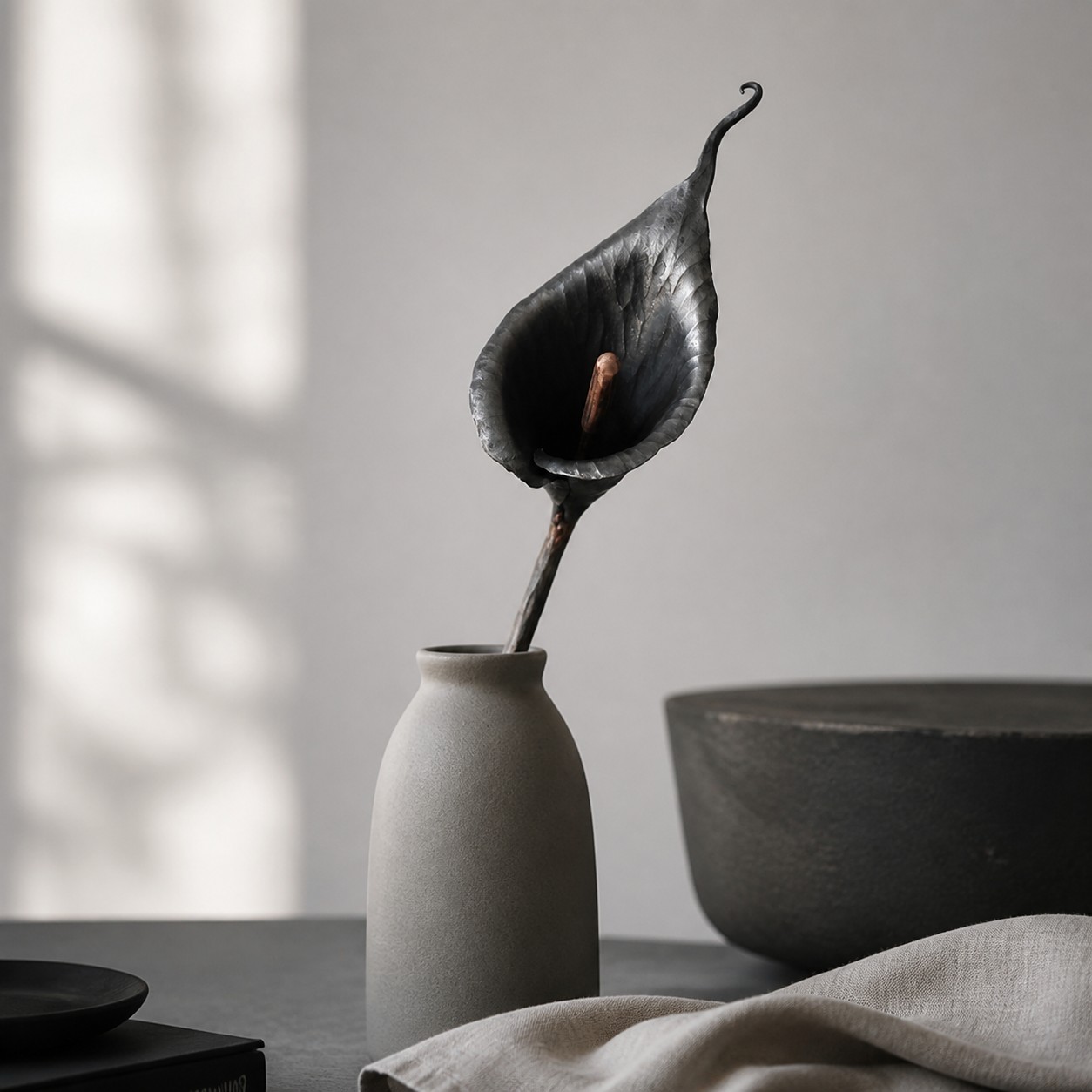 Handgeschmiedeter Calla-Lilienstiel aus Eisen als Dekoration