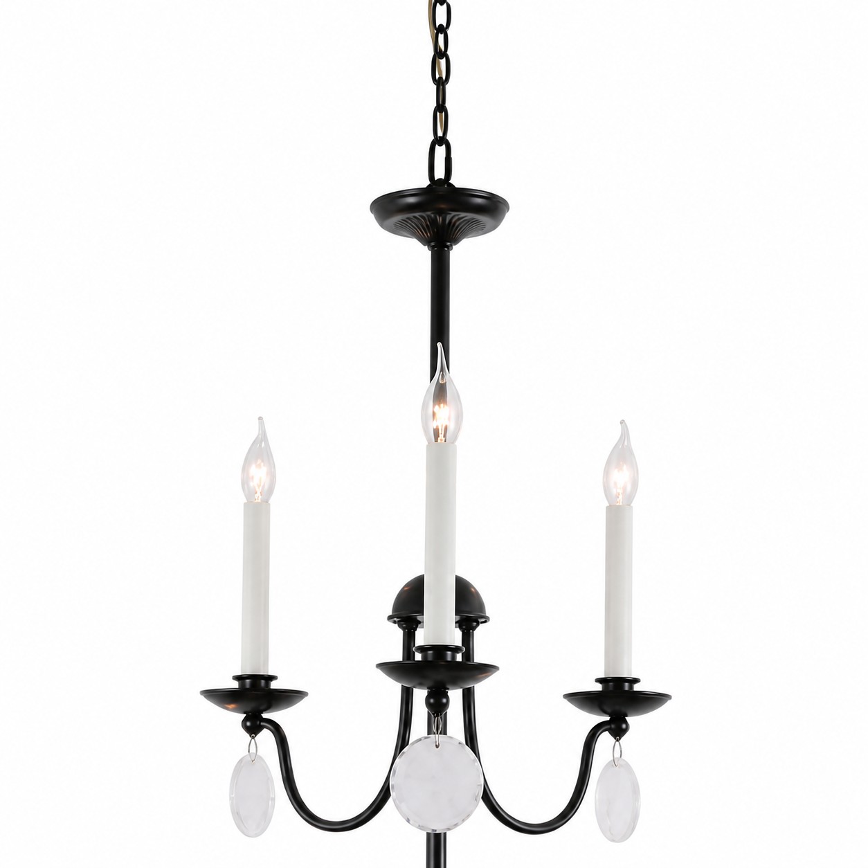 Lustre d'escalier &agrave; plusieurs niveaux avec bougies noires