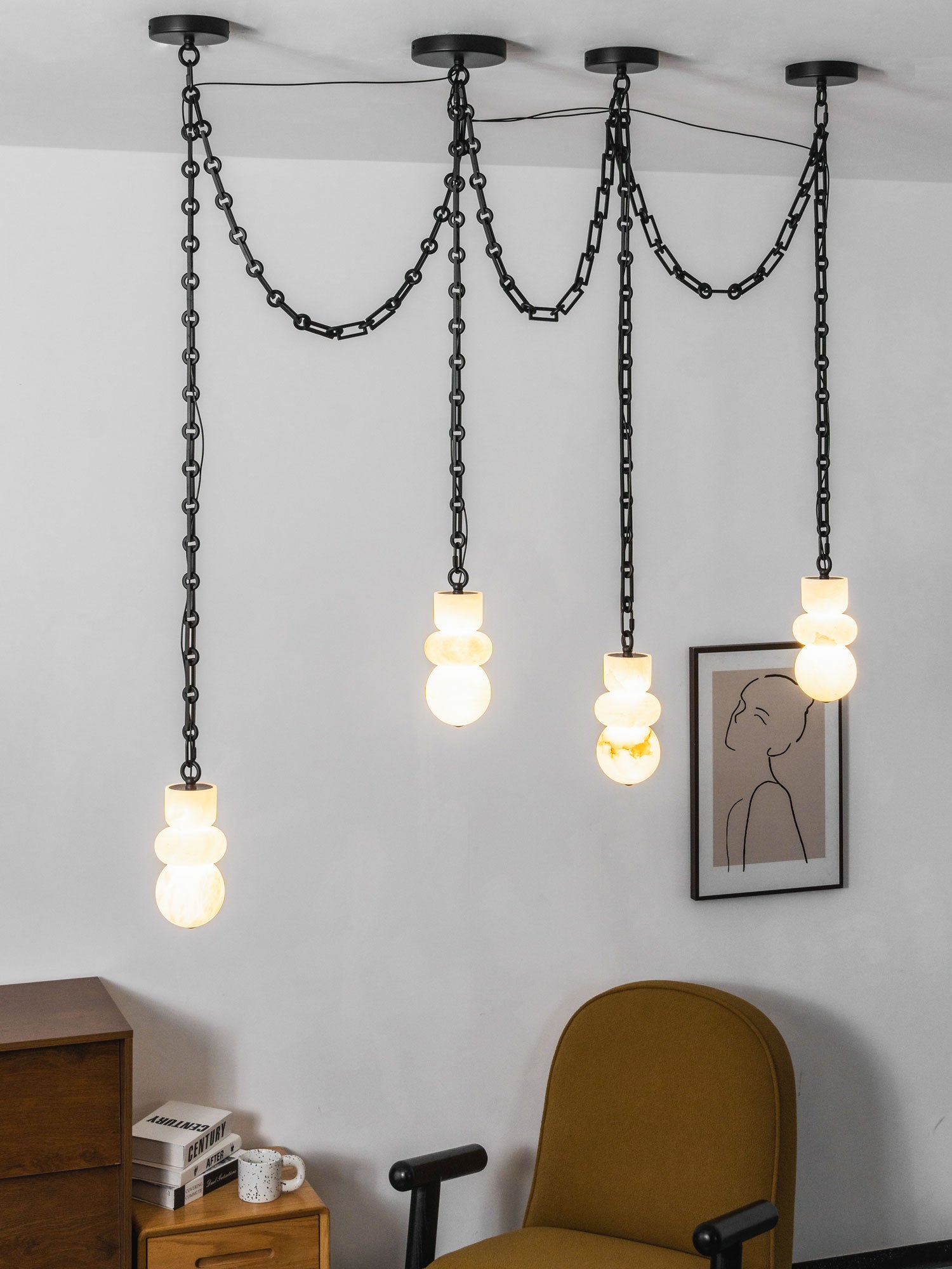 Lampadario a catena in alabastro nero