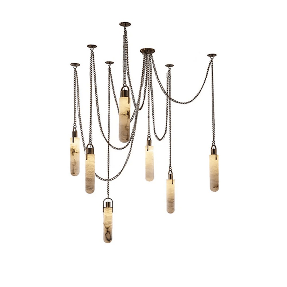 Lustre c&acirc;bl&eacute; en alb&acirc;tre sculpt&eacute;